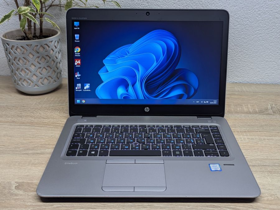 Уцінка! Ноутбук Б/В HP EliteBook 840 G3, Intel Core i5-6200U, DDR4 8 GB, SSD 128GB, 14" Full HD