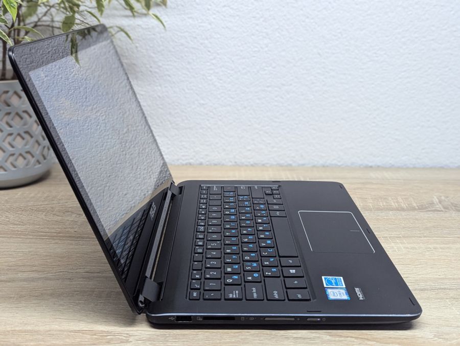 Уцінка! Ноутбук Б/В ASUS Vivobook Flip TP301UA, Intel Core i3-6100U, DDR3 4 GB, SSD 128GB, 13" Full HD Сенсор