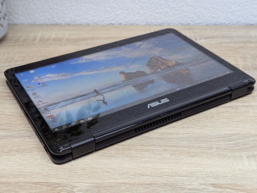 Уцінка! Ноутбук Б/В ASUS Vivobook Flip TP301UA, Intel Core i3-6100U, DDR3 4 GB, SSD 128GB, 13" Full HD Сенсор