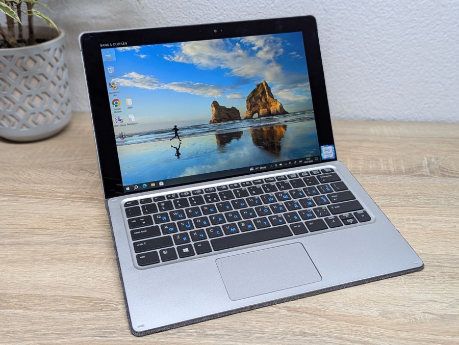 Ноутбук Б/В HP Elite x2 1012 G1, Intel Core m5-6Y54, DDR3 8 GB, SSD 128GB, 12" Full HD Сенсор