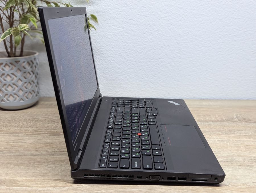 Уцінка! Ноутбук Б/В Lenovo T540P, Intel Core i5-4210M, DDR3 8 GB, SSD 128GB, 15.6" Full HD