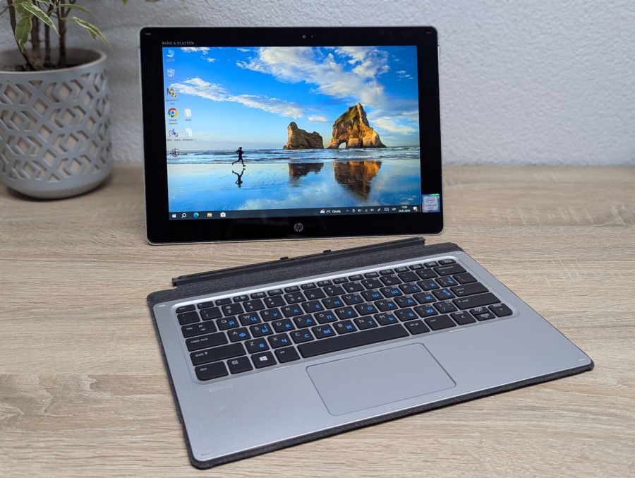 Уцінка! Ноутбук Б/В HP Elite x2 1012 G1, Intel Core m5-6Y54, DDR3 8 GB, SSD 128GB, 12" Full HD Сенсор