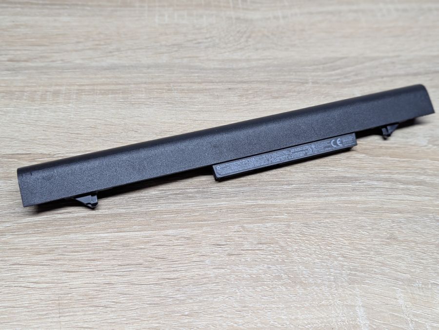Б/В Оригінальна акумуляторна батарея HP RA04XL