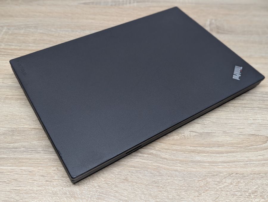 Ноутбук Б/В Lenovo ThinkPad T460P, Intel Core i5-6300HQ, DDR4 8 GB, SSD 128GB, 14" Full HD