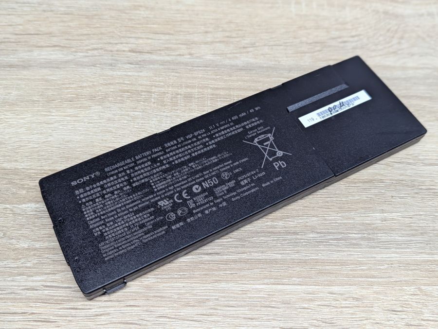 Б/В Оригінальна акумуляторна батарея Sony VGP-BPS24