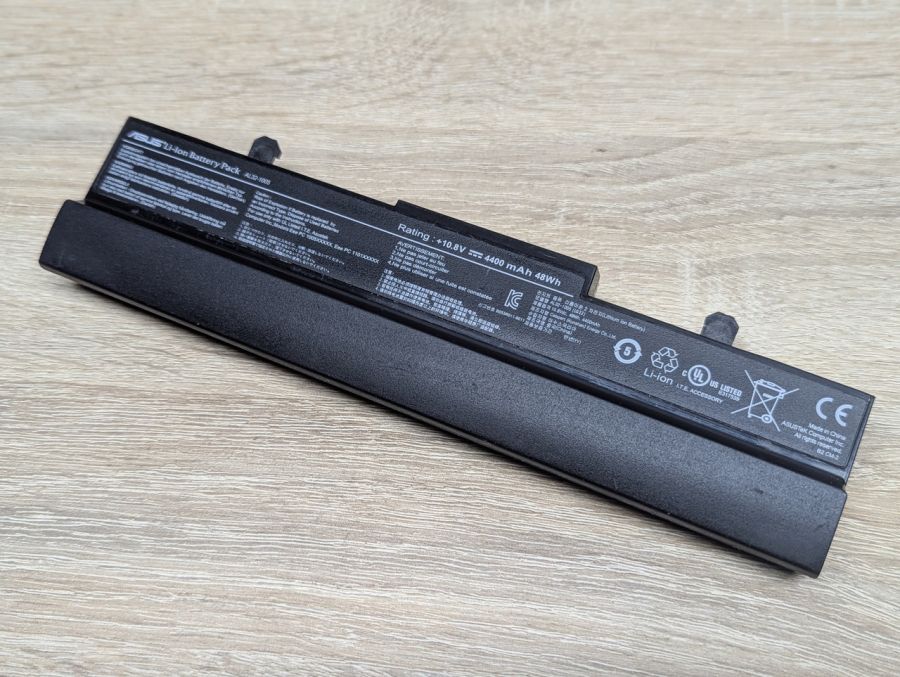 Б/В Оригінальна акумуляторна батарея Asus AL32-1005
