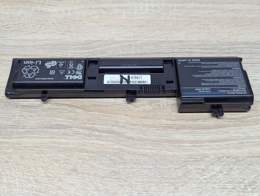 Б/В Оригінальна акумуляторна батарея Dell Y6142, W6617