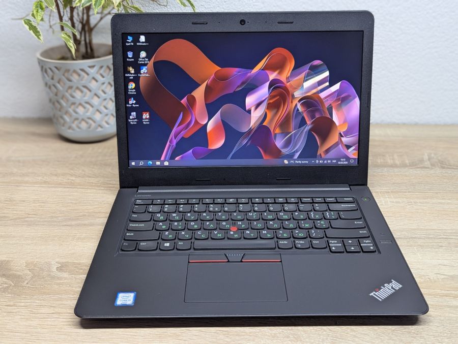 Ноутбук Б/В Lenovo ThinkPad E470, Intel Core i3-6006U, DDR4 8GB, SSD 128GB, 14" HD