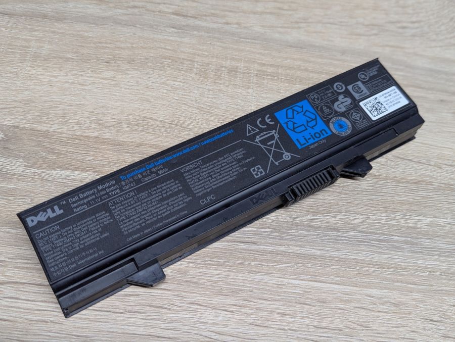 Б/В Оригінальна акумуляторна батарея Dell KM742 [ProductHub SKU KM742]