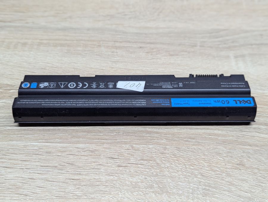 Б/В Оригінальна акумуляторна батарея Dell T54FJ