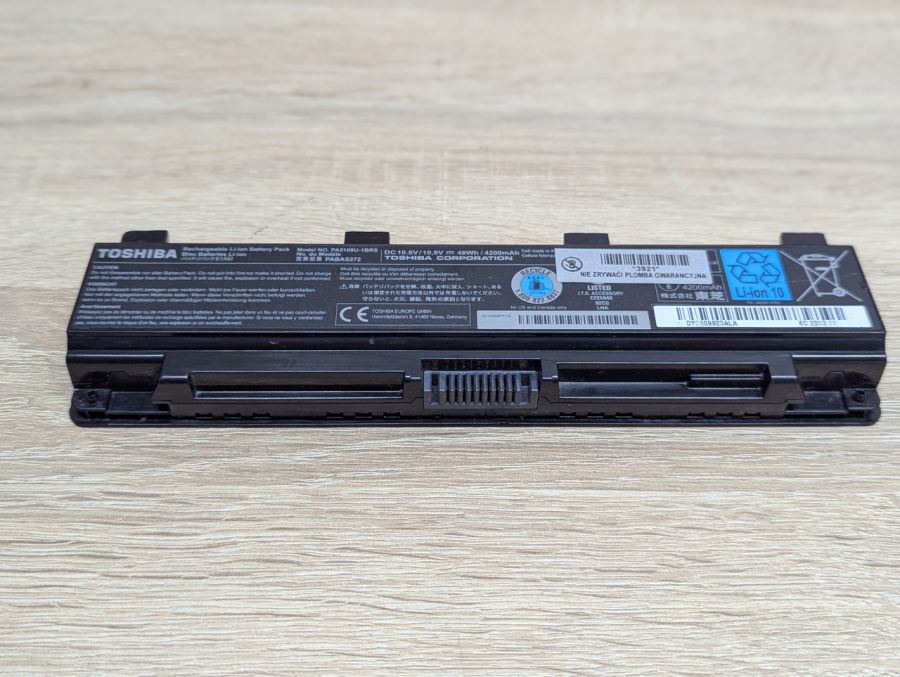 Б/В Акумуляторна батарея Toshiba PA5109U-1BRS