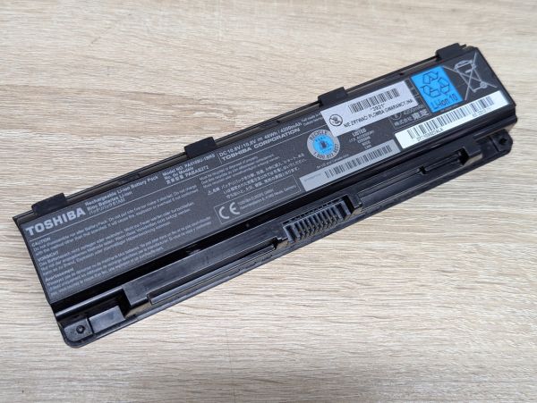 Б/В Акумуляторна батарея Toshiba PA5109U-1BRS