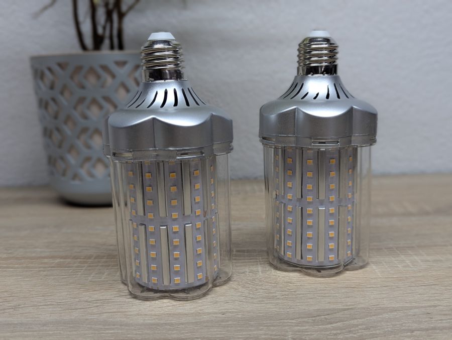 Новий Cвітлодіодні (LED) лампи SAUGLAE E27