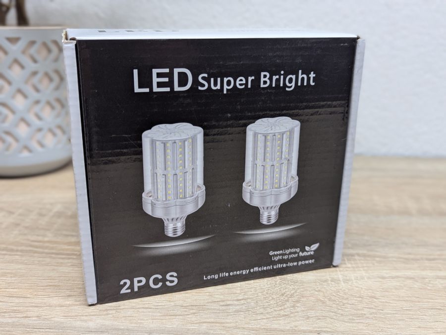 Новий Cвітлодіодні (LED) лампи SAUGLAE E27