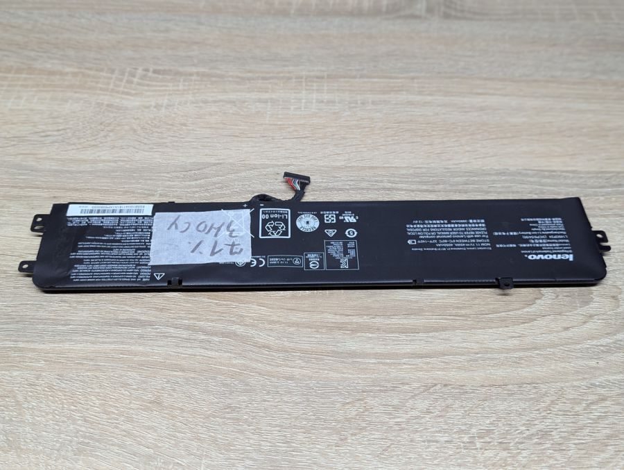Б/В Оригінальна акумуляторна батарея Lenovo L14M3P24