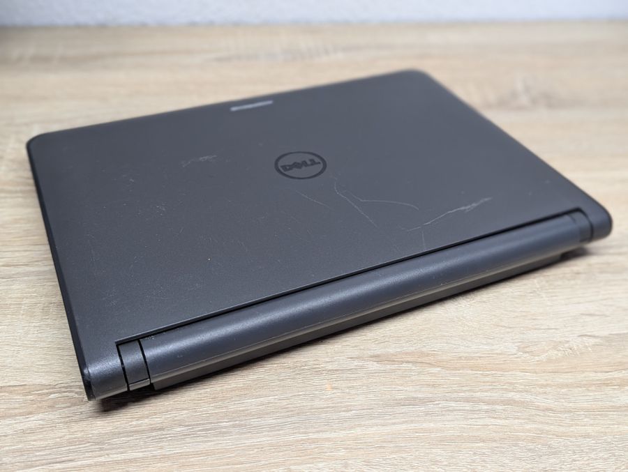 Ноутбук Б/В Dell Latitude 3350, Intel Core i3-5005U, DDR3 8 GB, SSD 128GB, 13.3" Сенсор