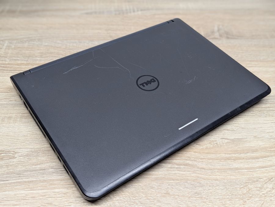 Ноутбук Б/В Dell Latitude 3350, Intel Core i3-5005U, DDR3 8 GB, SSD 128GB, 13.3" Сенсор