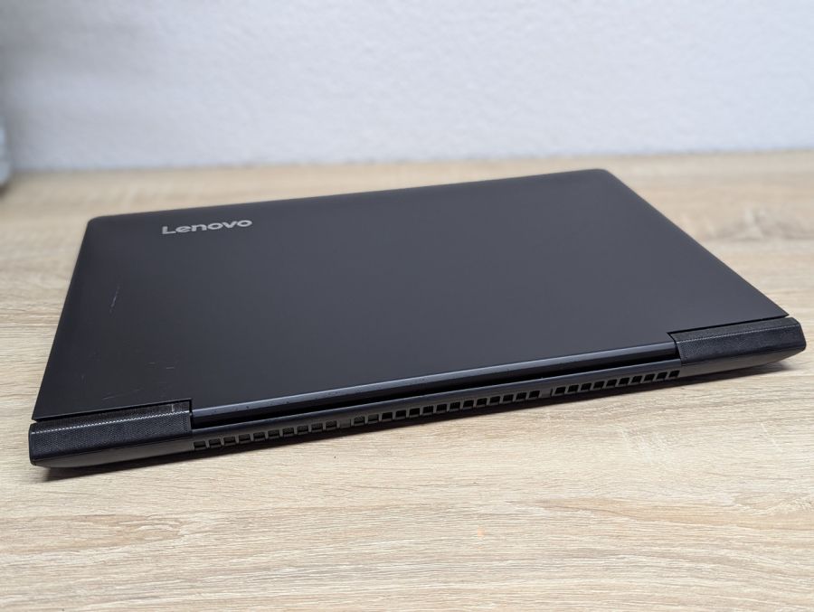 Ноутбук Б/В Lenovo IdeaPad 700-15ISK, Intel Core i5-6300HQ, DDR4 16 GB, SSD 256GB + HDD 500GB, 15.6" Full HD