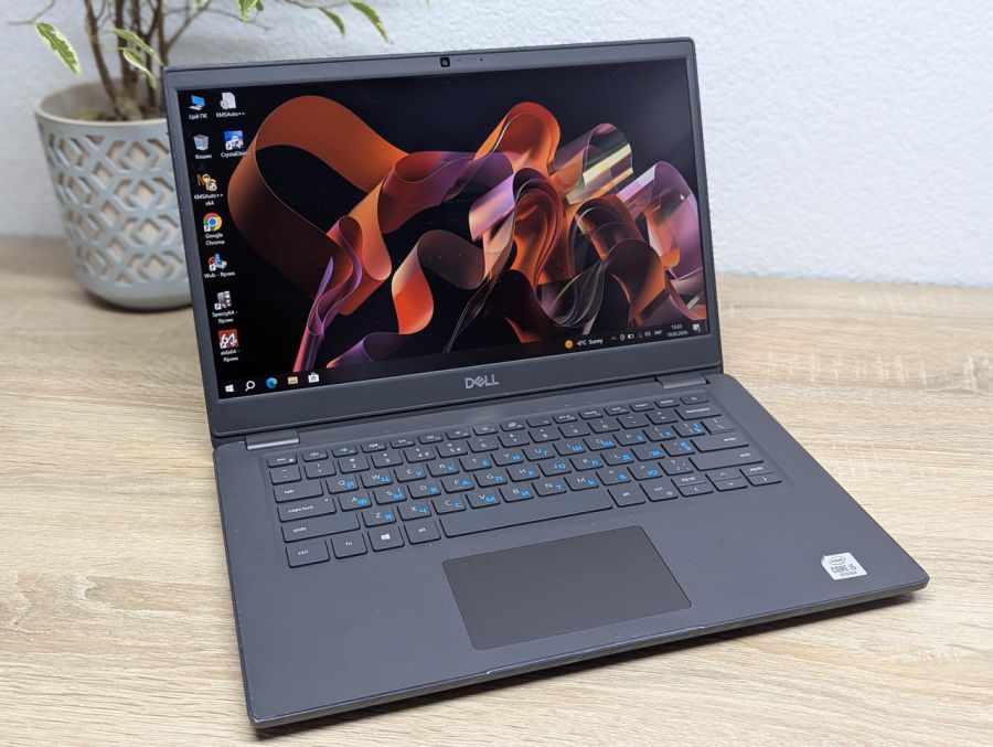 Уцінка! Ноутбук Б/В Dell Latitude 3410, Intel Core i5-10210U, DDR4 8 GB, SSD 256GB, 14" Full HD