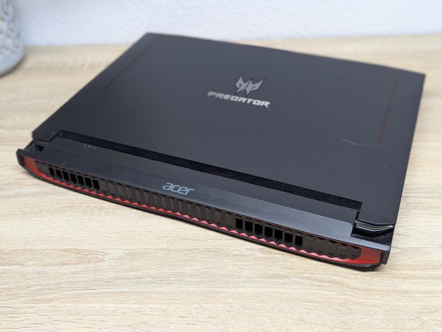 Ноутбук Б/В Acer Predator G9-793, Intel Core i7-6700HQ, DDR4 32 GB, SSD 128GB + HDD 1TB, NVIDIA GeForce GTX 1070 8Gb, 17.3"