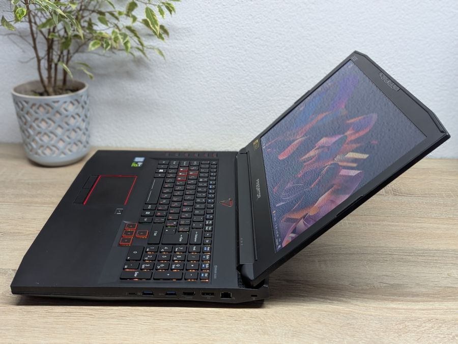 Ноутбук Б/В Acer Predator G9-793, Intel Core i7-6700HQ, DDR4 32 GB, SSD 128GB + HDD 1TB, NVIDIA GeForce GTX 1070 8Gb, 17.3"