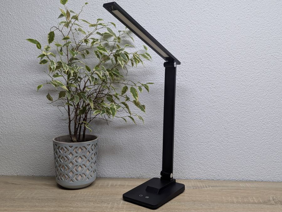 Новий Настільна LED-лампа OneFire XH09