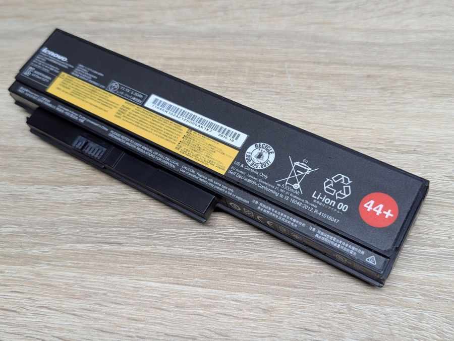 Б/В Оригінальна акумуляторна батарея Lenovo 45N1024 (45N1025)