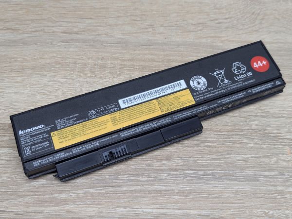 Б/В Оригінальна акумуляторна батарея Lenovo 45N1024 (45N1025)