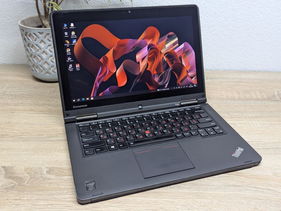 Ноутбук Б/В Lenovo Yoga S1, Intel Core i7-4510U, DDR3 8GB, SSD 128GB, 14" Full HD Сенсор