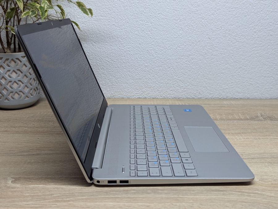 Ноутбук Б/В HP Pavilion Laptop 15S, Intel Celeron N4500, DDR4 8GB, SSD 128GB, 15.6" Full HD