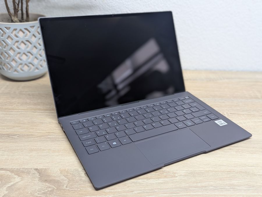Ноутбук Б/В Samsung Galaxy Book S 767XCM-K01, Intel Core i5, DDR4 8 GB, SSD 512GB, 13.3" Full HD