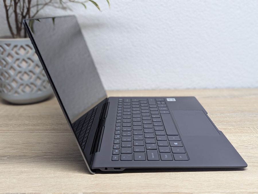 Ноутбук Б/В Samsung Galaxy Book S 767XCM-K01, Intel Core i5, DDR4 8 GB, SSD 512GB, 13.3" Full HD