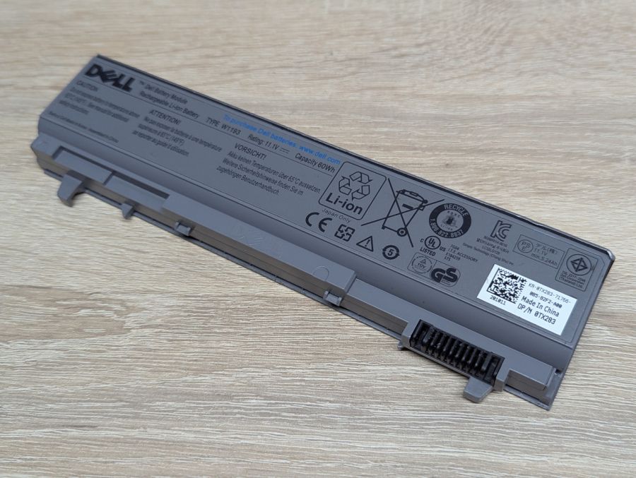 Б/В Акумуляторна батарея Dell W1193