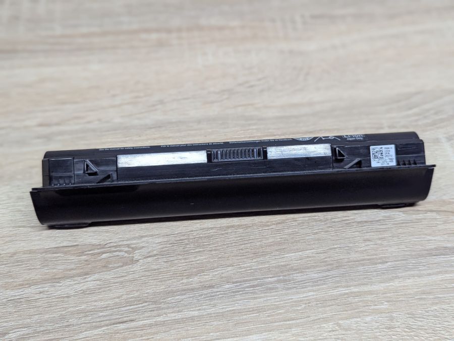 Б/В Оригінальна акумуляторна батарея Dell R795X