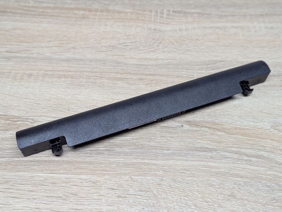Б/В Оригінальна акумуляторна батарея Asus A41-X550A