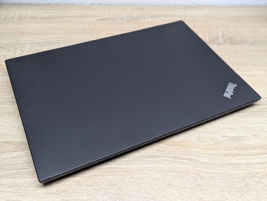 Ноутбук Б/В Lenovo ThinkPad T570, Intel Core i5-7300U, DDR4 8 GB, SSD 128GB, 15.6" Full HD