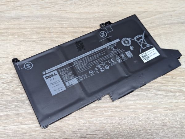 Б/В Оригінальна акумуляторна батарея Dell 0G74G