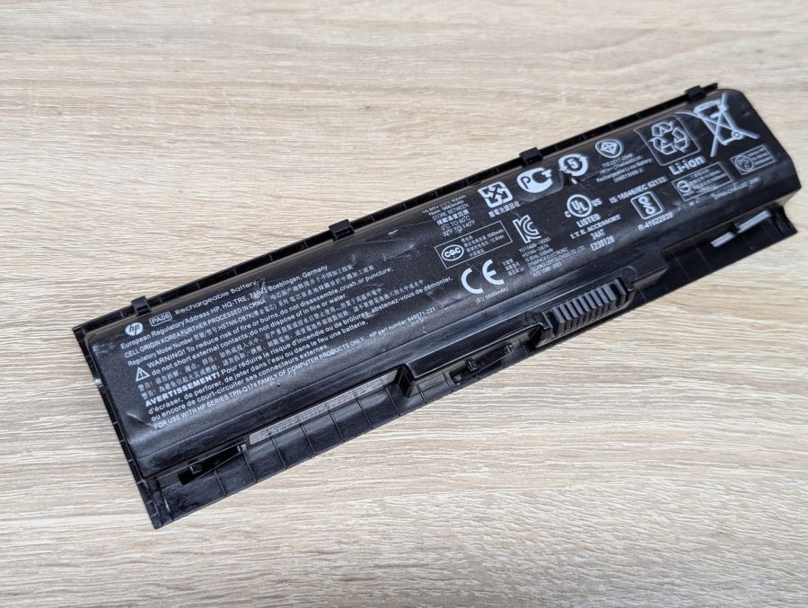 Б/В Оригінальна акумуляторна батарея HP PA06
