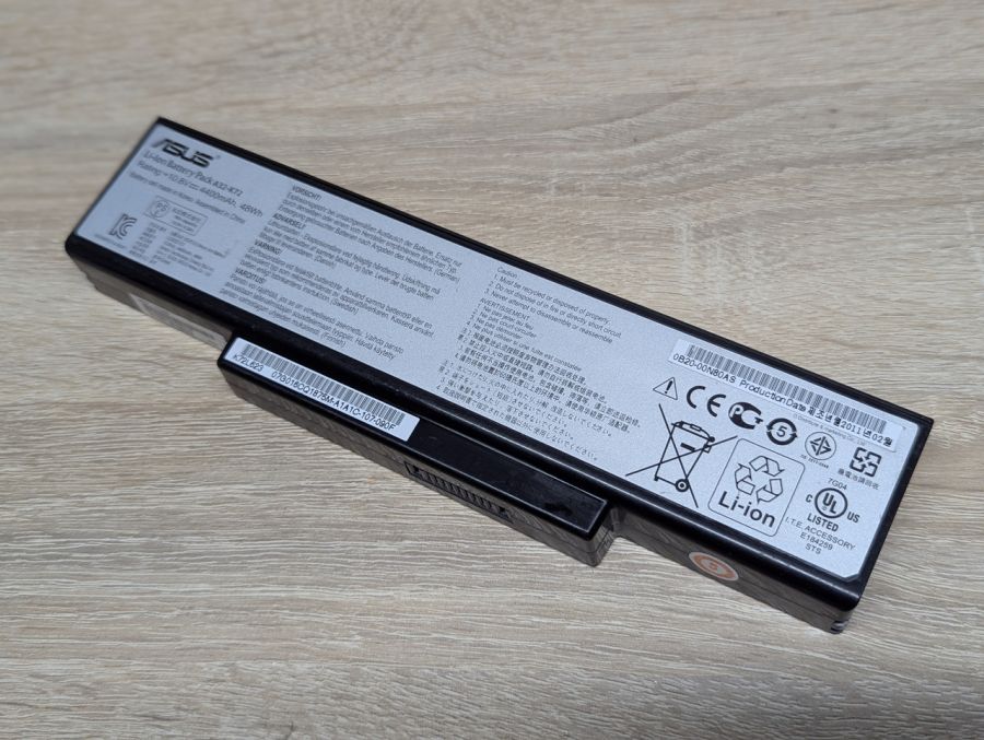 Б/В Оригінальна акумуляторна батарея Asus A32-K72