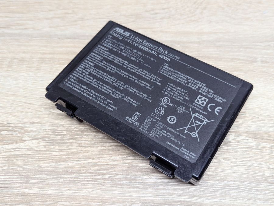 Б/В Оригінальна акумуляторна батарея Asus A32-F82