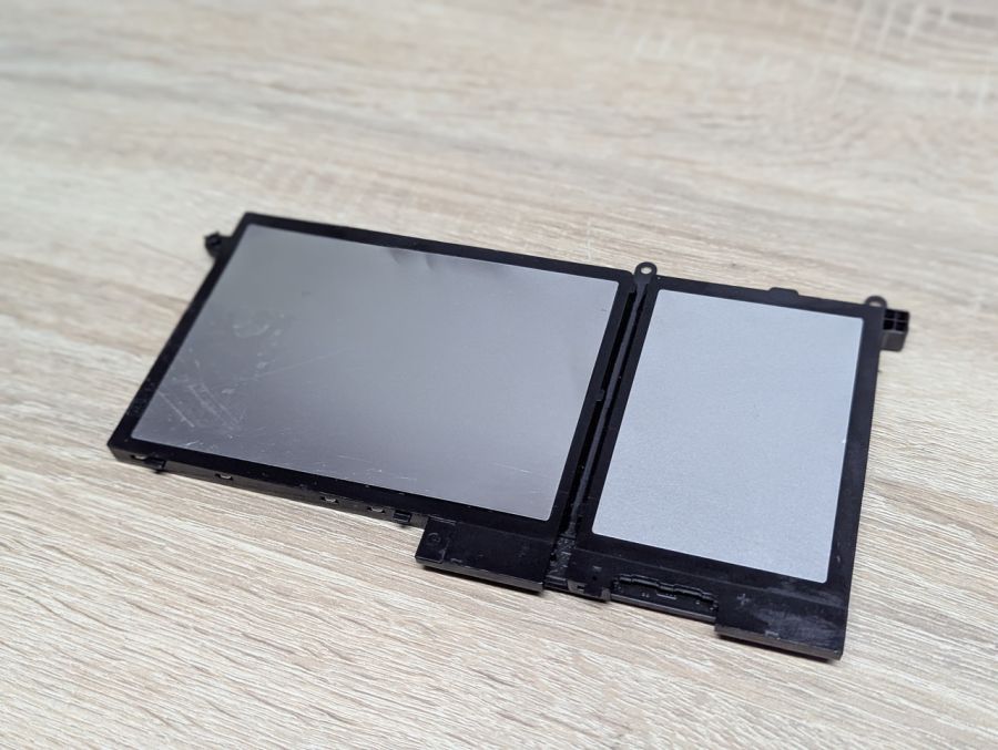 Б/В Оригінальна акумуляторна батарея Dell 93FTF [ProductHub SKU 93FTF]