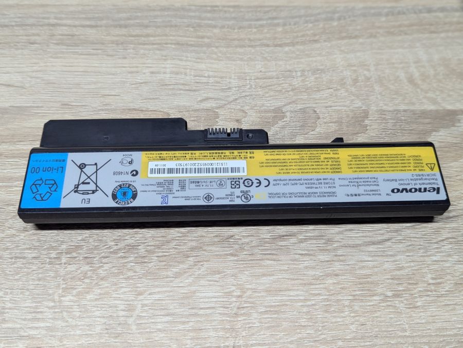 Б/В Оригінальна акумуляторна батарея Lenovo L09M6Y02 [ProductHub SKU M6Y02]