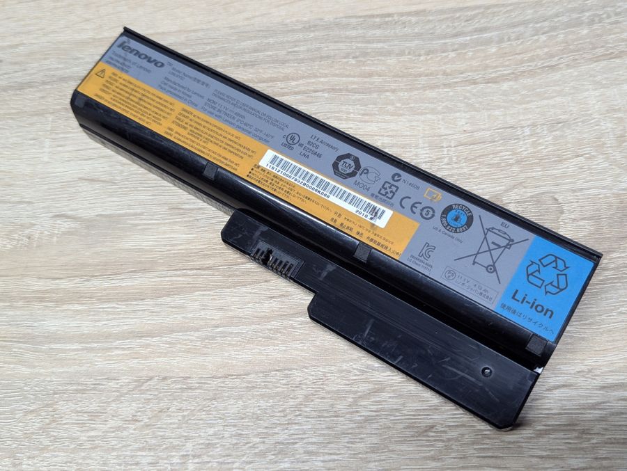Б/В Акумуляторна батарея Lenovo 42T4727,42T4728