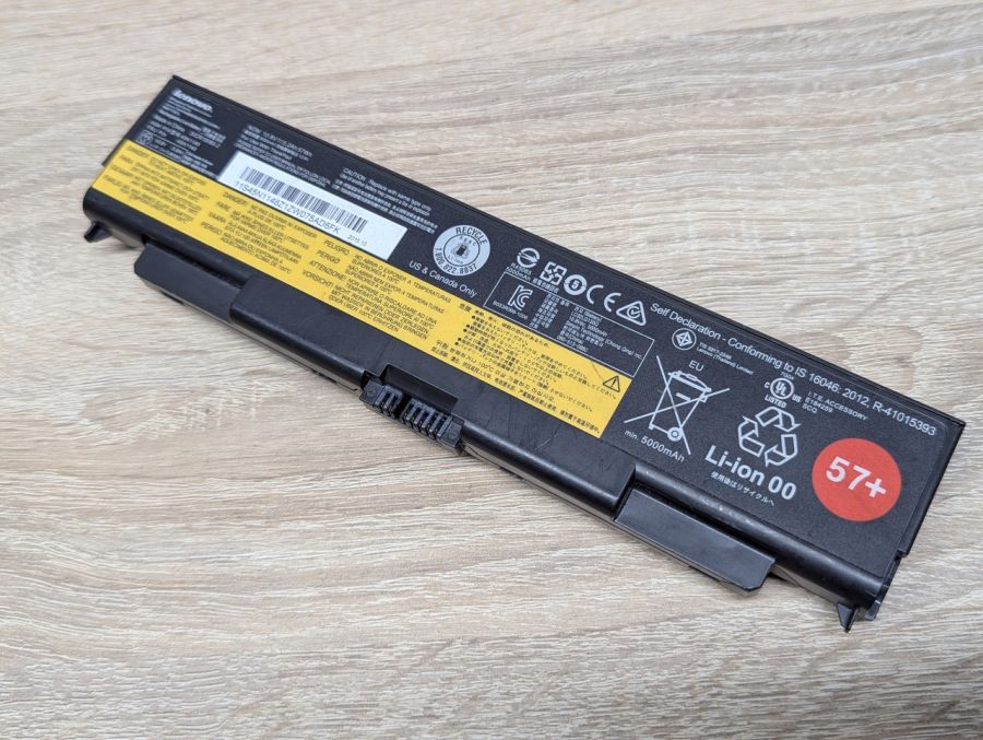 Б/В Оригінальна акумуляторна батарея Lenovo 45N1148,45N1149