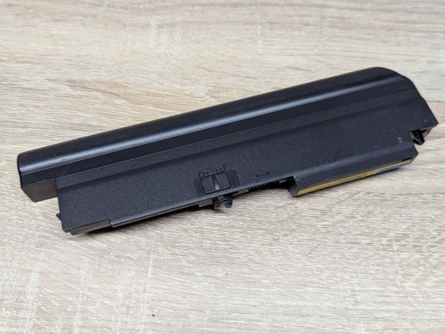 Б/В Оригінальна акумуляторна батарея Lenovo 42T5264,42T5265