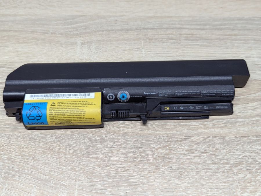 Б/В Оригінальна акумуляторна батарея Lenovo 42T5264,42T5265