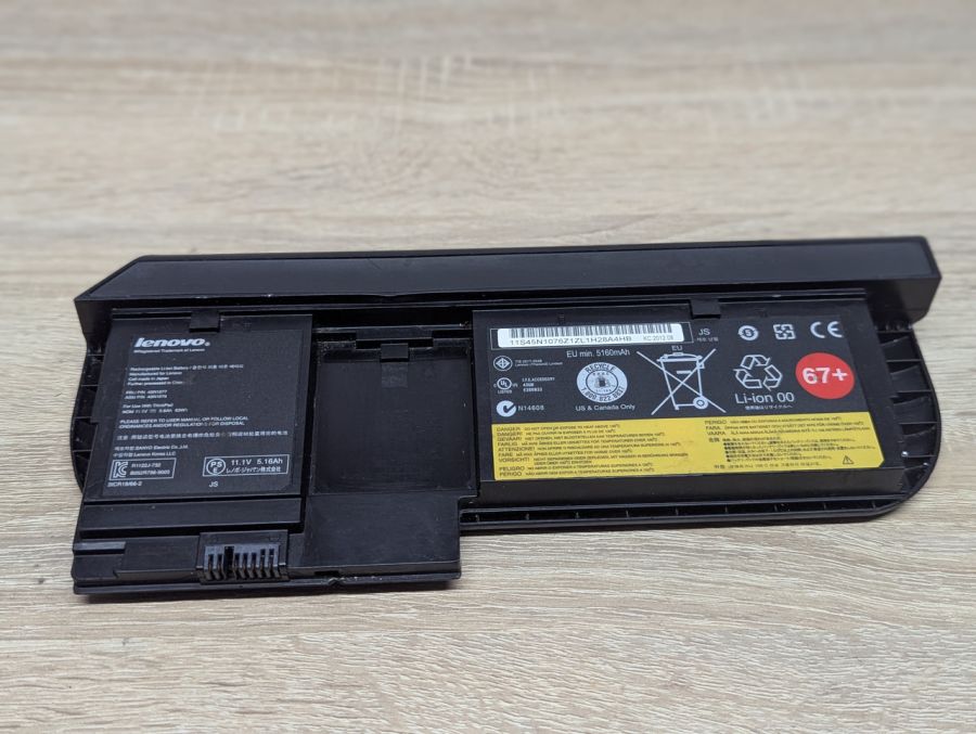 Б/В Оригінальна акумуляторна батарея Lenovo 45N1077,45N1076