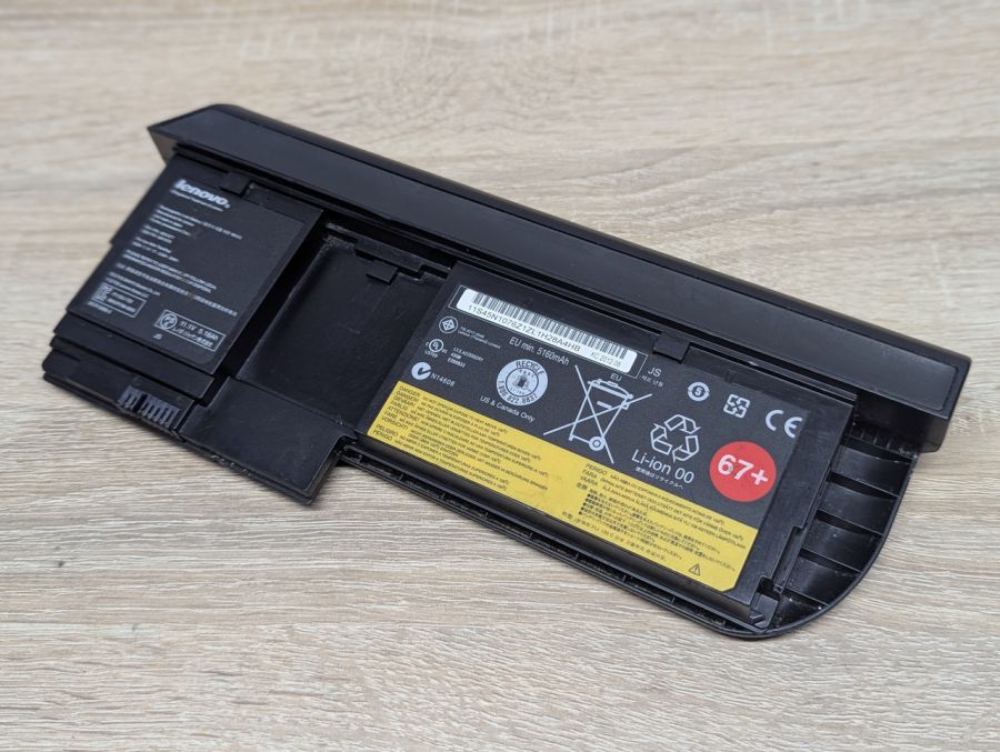 Б/В Оригінальна акумуляторна батарея Lenovo 45N1077,45N1076