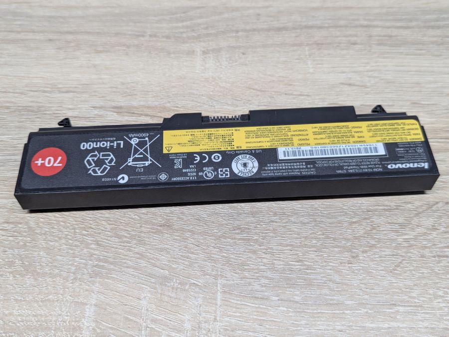 Б/В Оригінальна акумуляторна батарея Lenovo 45N1005,45N1004