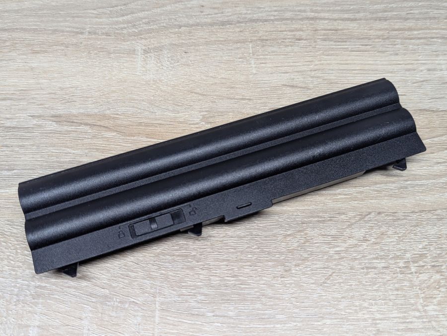 Б/В Оригінальна акумуляторна батарея Lenovo 45N1005,45N1004